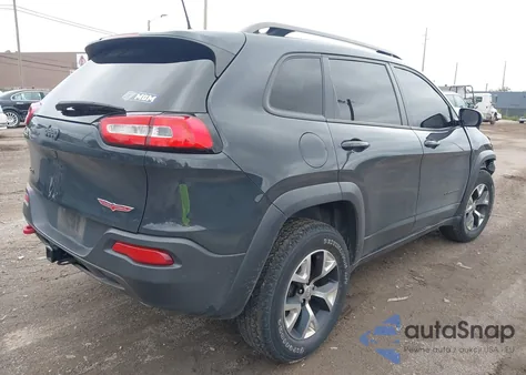 2016 Jeep Cherokee Trailhawk из США, поврежденный, VIN 1C4PJMBS3GW278335